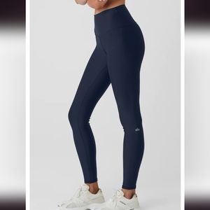 ALO High-Waist Airlift Legging small